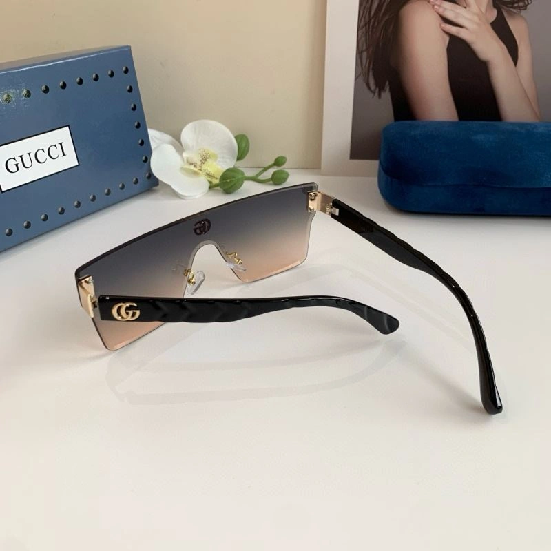 Sustainable Gucci Sunglasses 279591