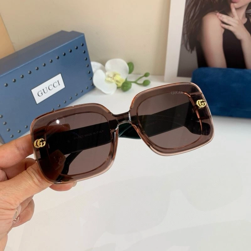 Gucci Sunglasses Trendy 279599
