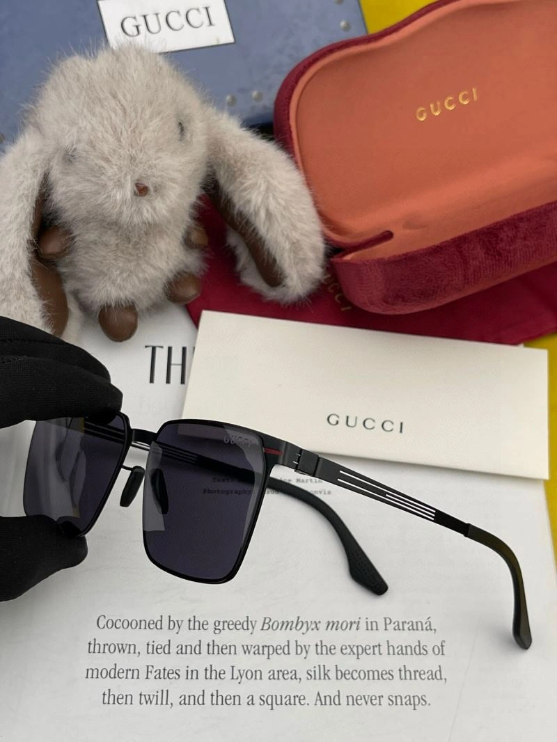 Functional Gucci Sunglasses 279613
