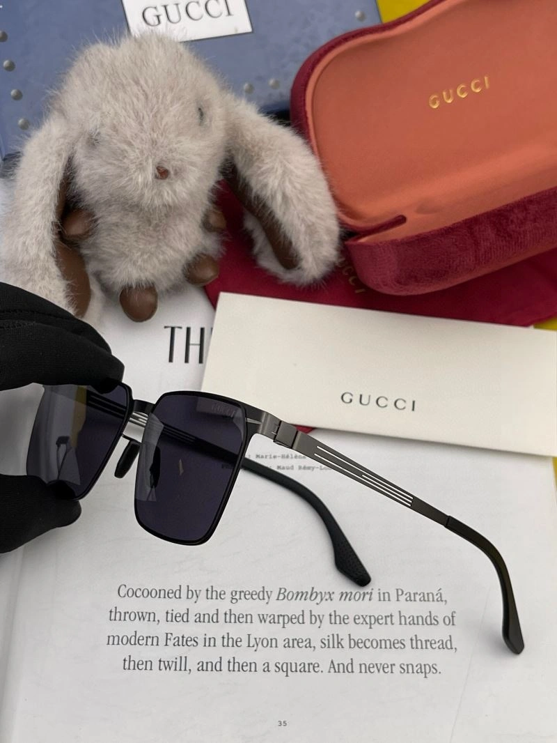Functional Gucci Sunglasses 279613