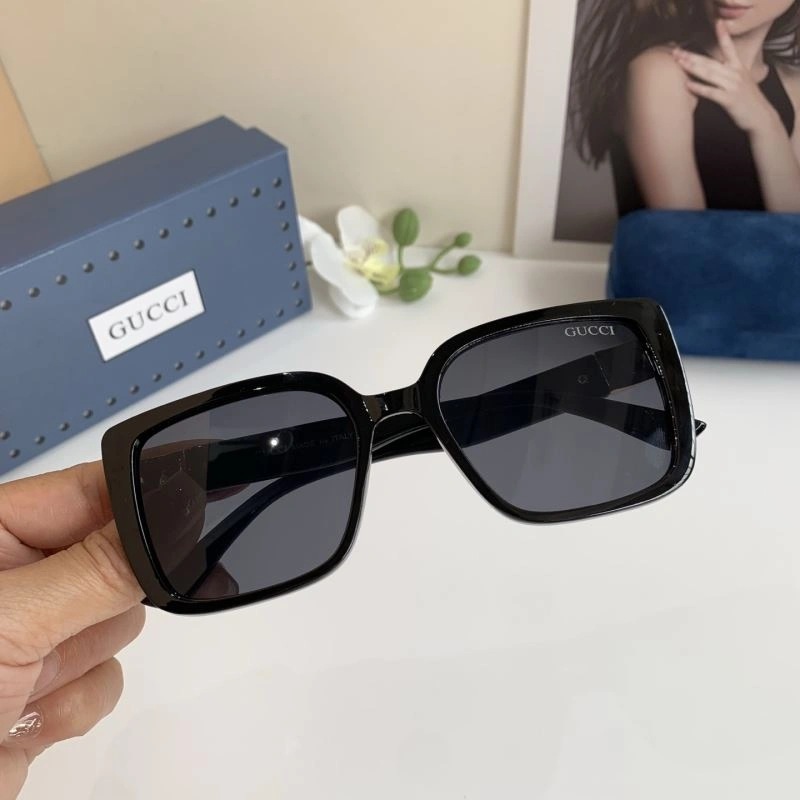 Gucci Sunglasses Practical 279589
