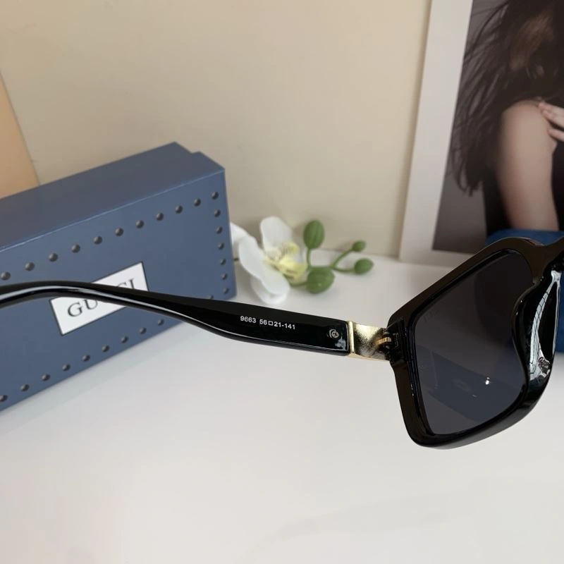 Gucci Sunglasses Practical 279589