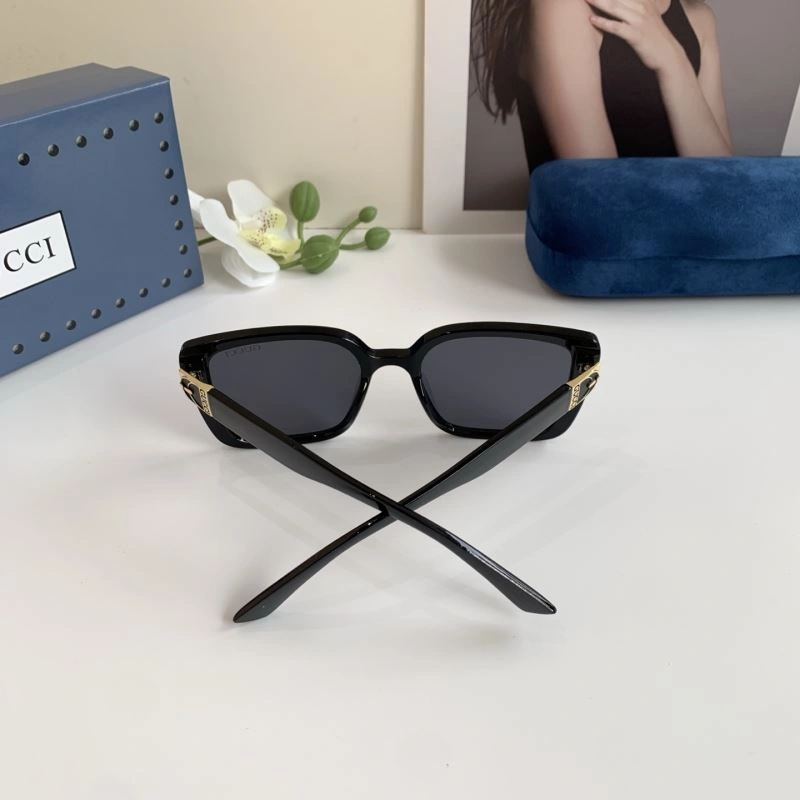 Gucci Sunglasses Practical 279589