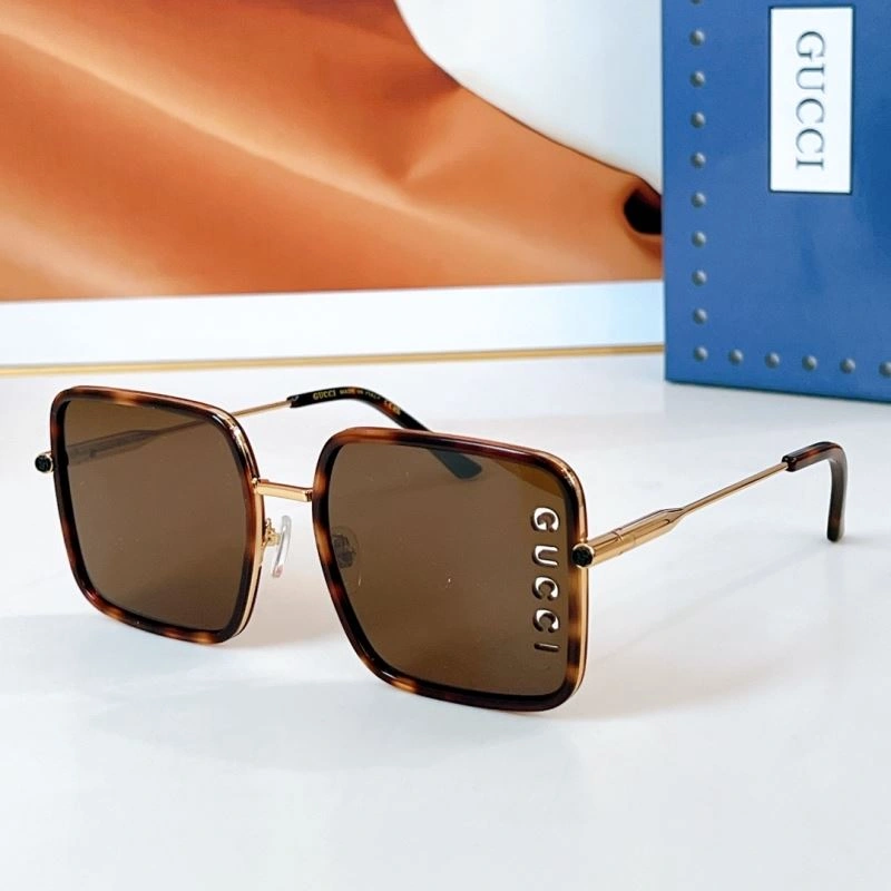Gucci Sunglasses SportInspired 279586