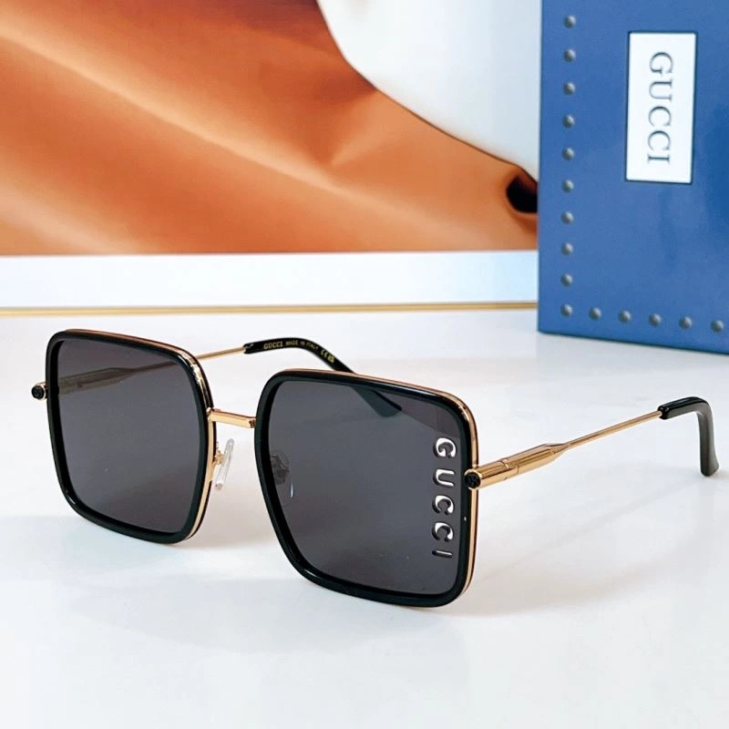 Gucci Sunglasses SportInspired 279586
