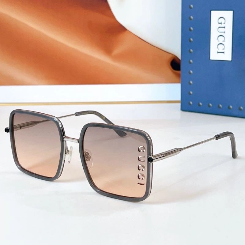 Gucci Sunglasses SportInspired 279586