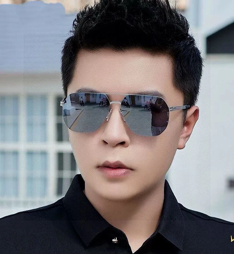 FashionForward Gucci Sunglasses 279584