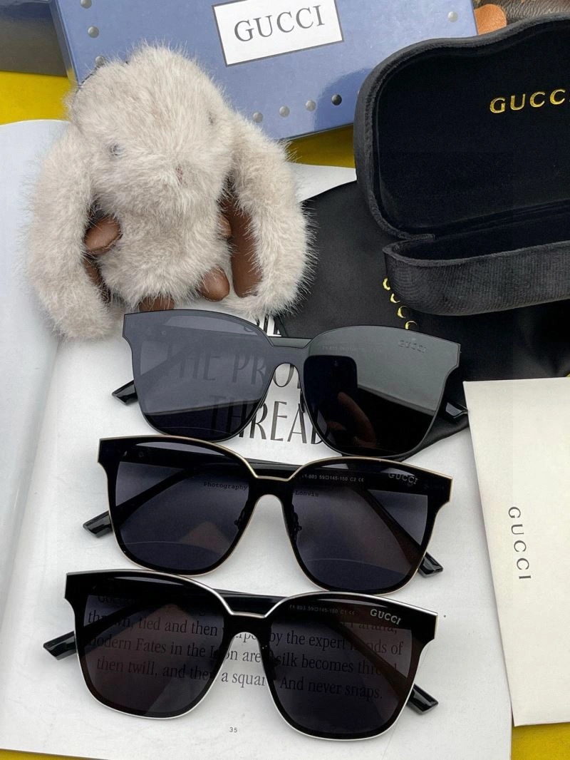 Gucci Sunglasses AllSeason 279580