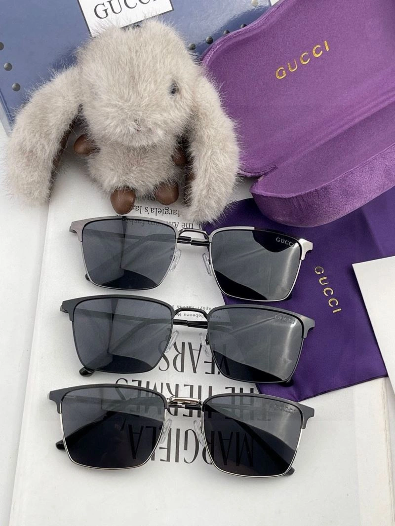 Lightweight Gucci Sunglasses 279583
