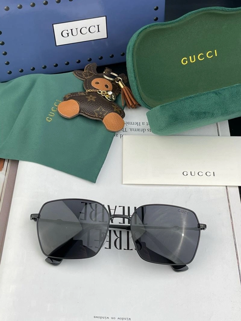 Gucci Sunglasses Durable 279577