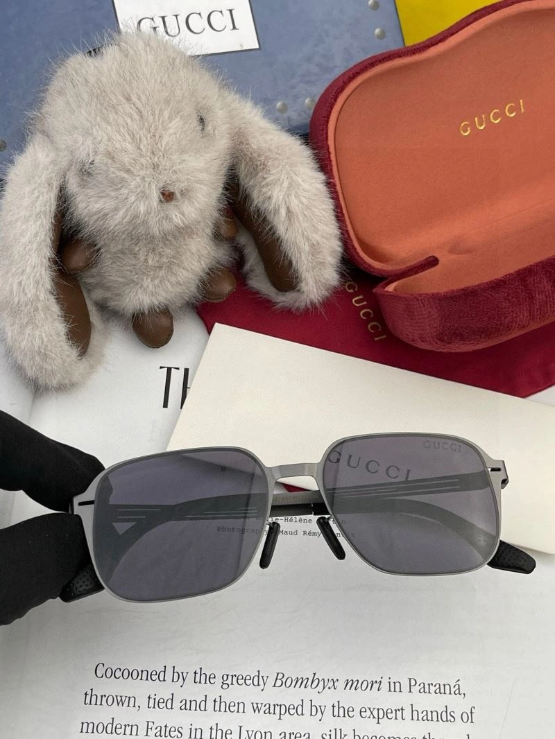 Gucci Sunglasses Timeless 279575