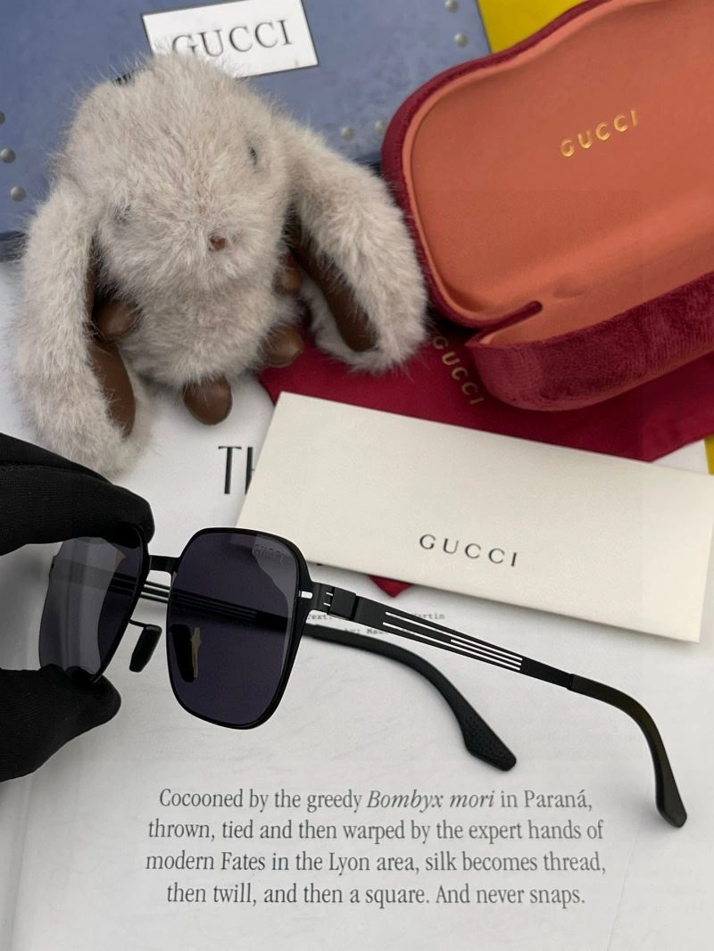 Gucci Sunglasses Timeless 279575