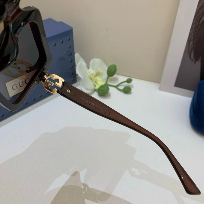 Gucci Sunglasses Snug 279545