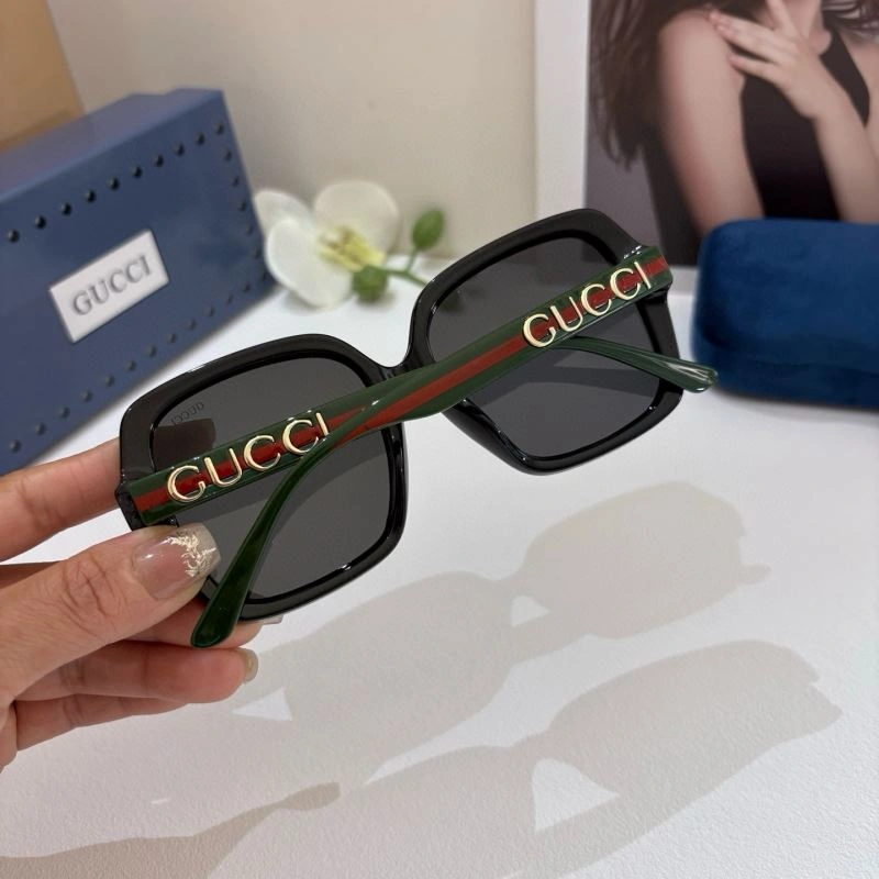 Breathable Gucci Sunglasses 279544