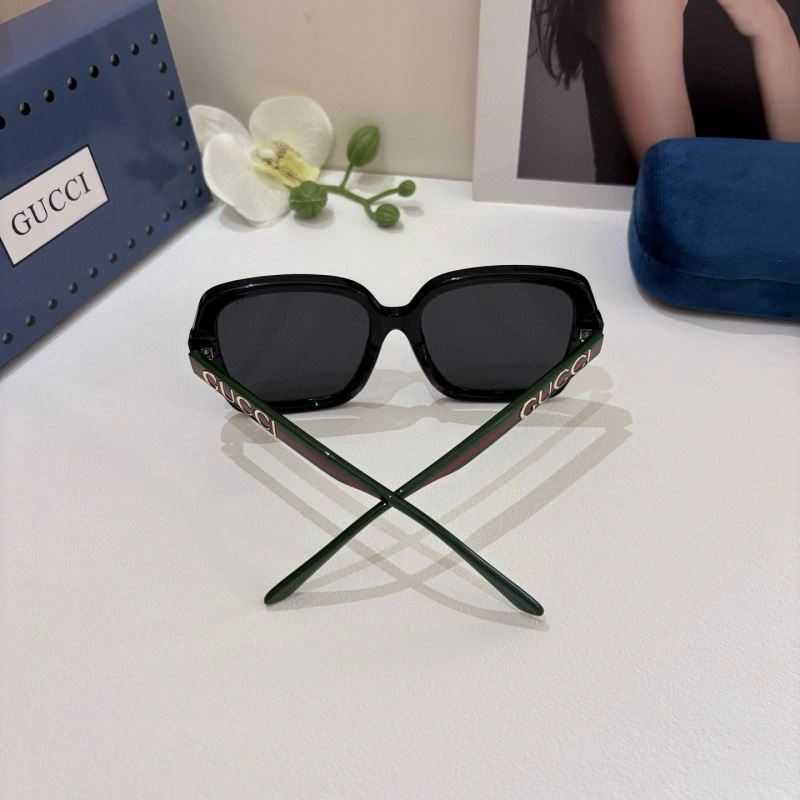 Breathable Gucci Sunglasses 279544