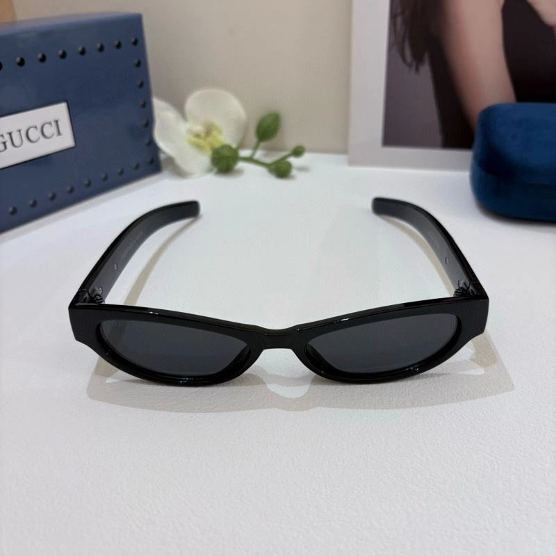 Classic Gucci Sunglasses 279547