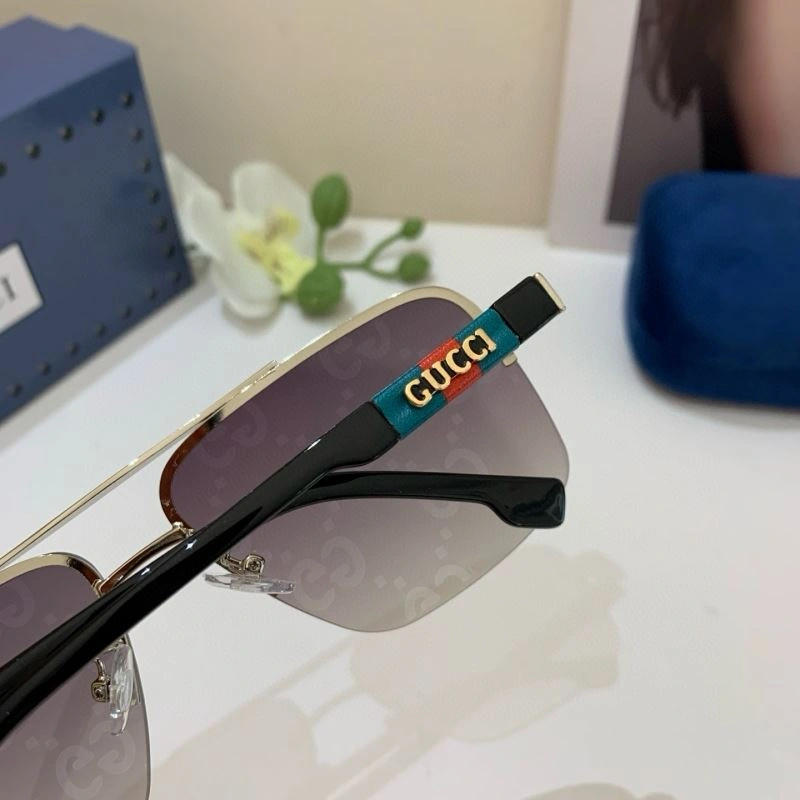 AllSeason Gucci Sunglasses 279548