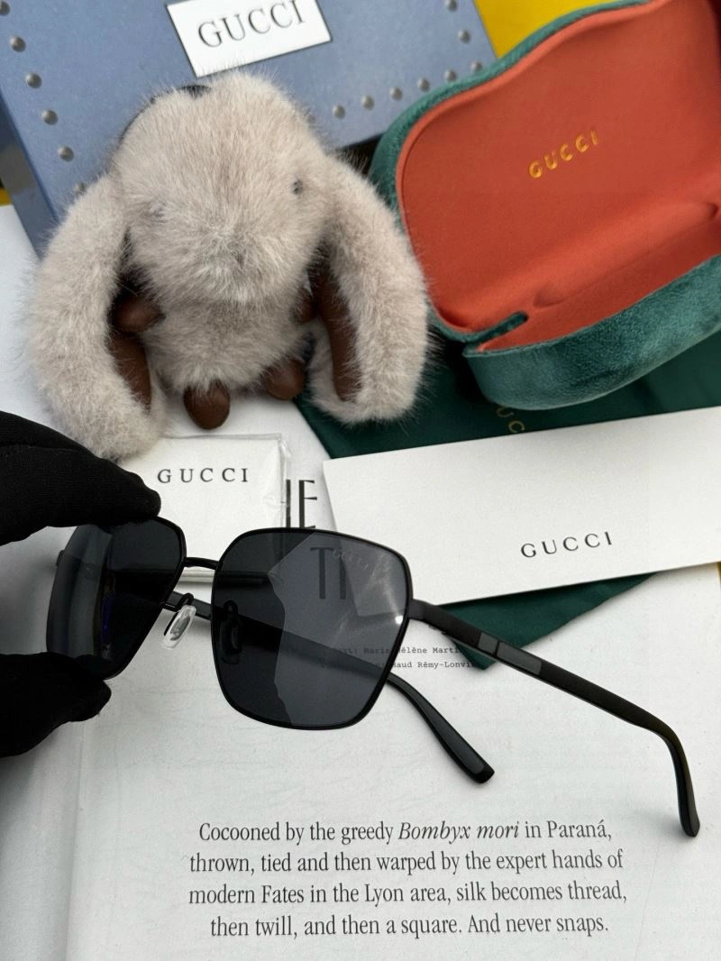 ComfortFit Gucci Sunglasses 279565