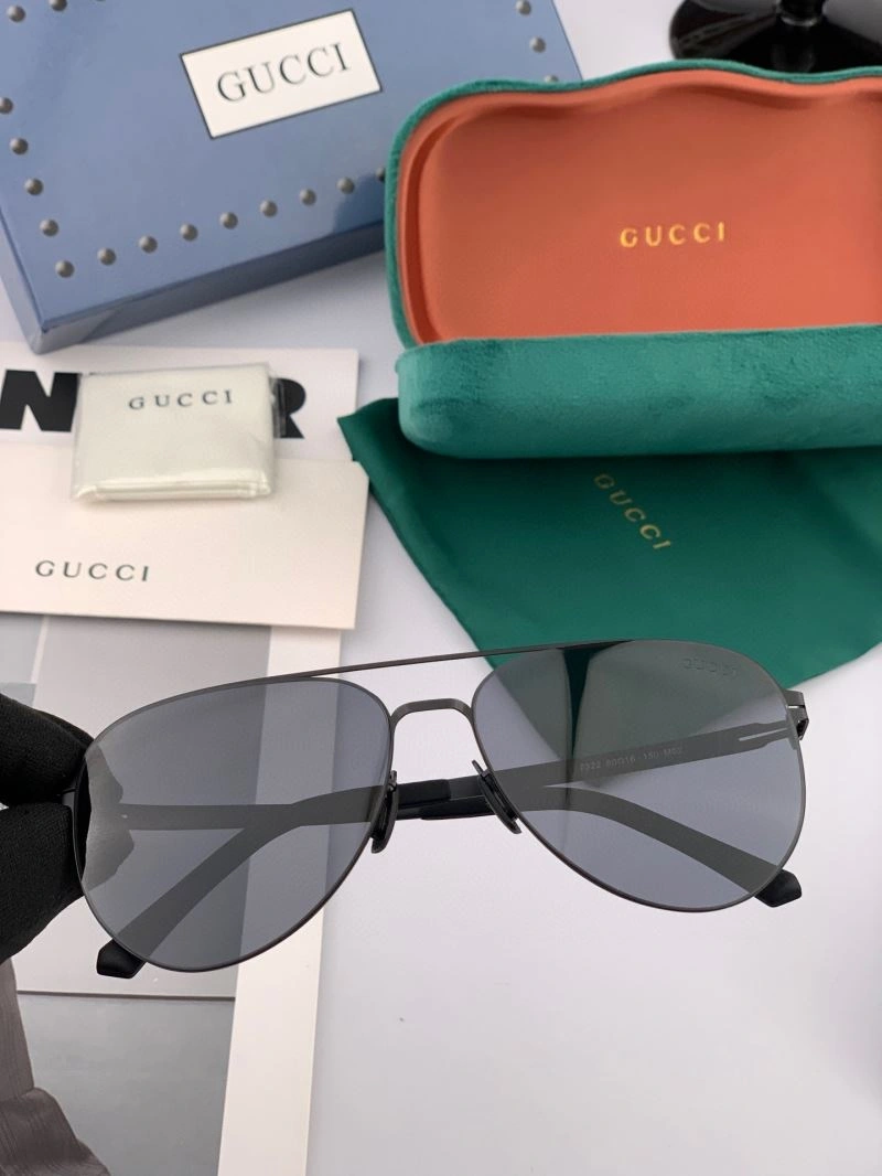 Gucci Sunglasses Chic 279571