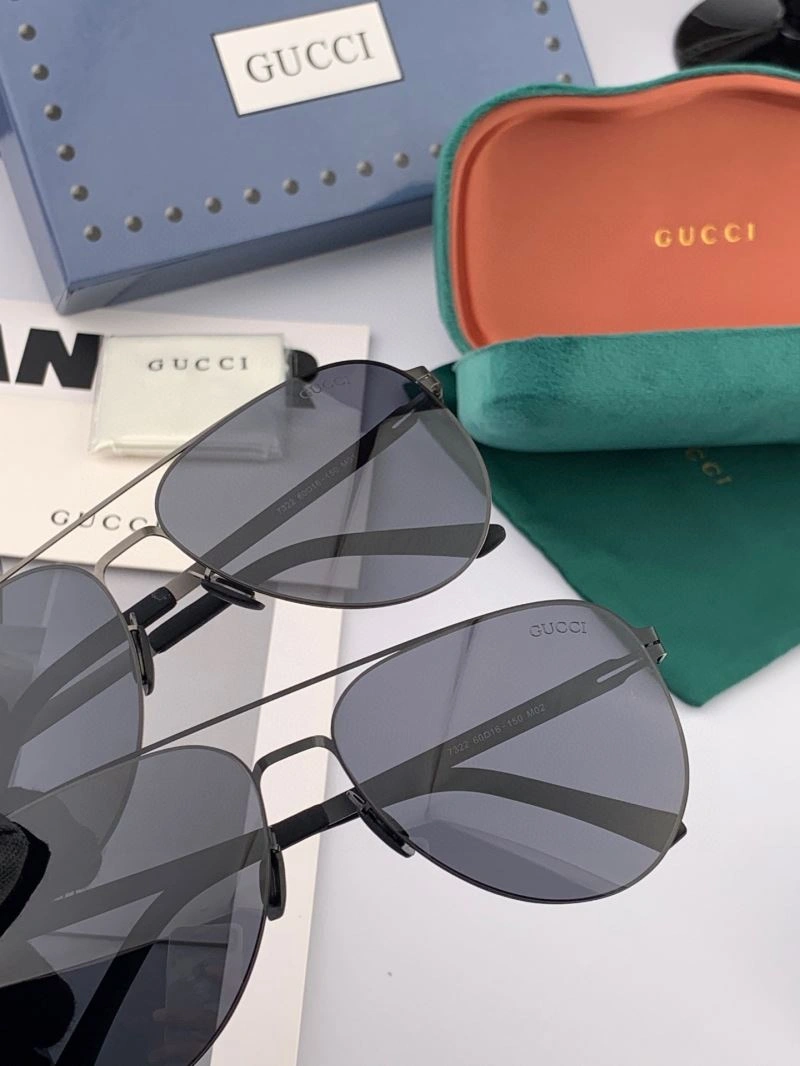 Gucci Sunglasses Chic 279571