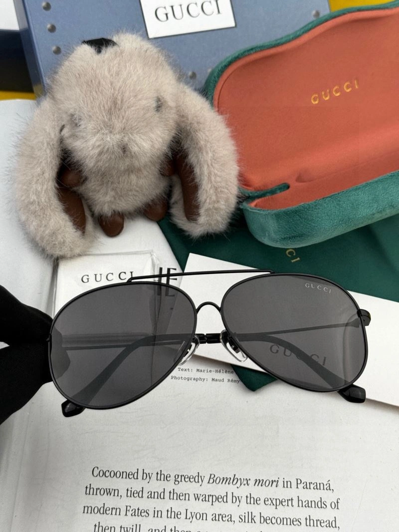 SoftTouch Gucci Sunglasses 279572