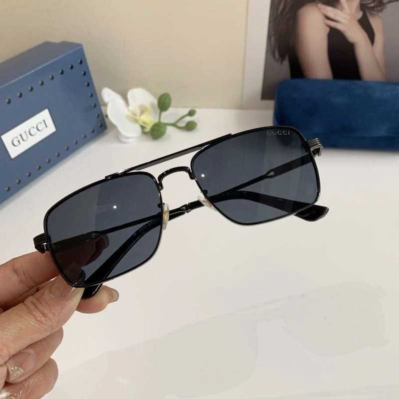 Gucci Sunglasses EyeCatching 279564