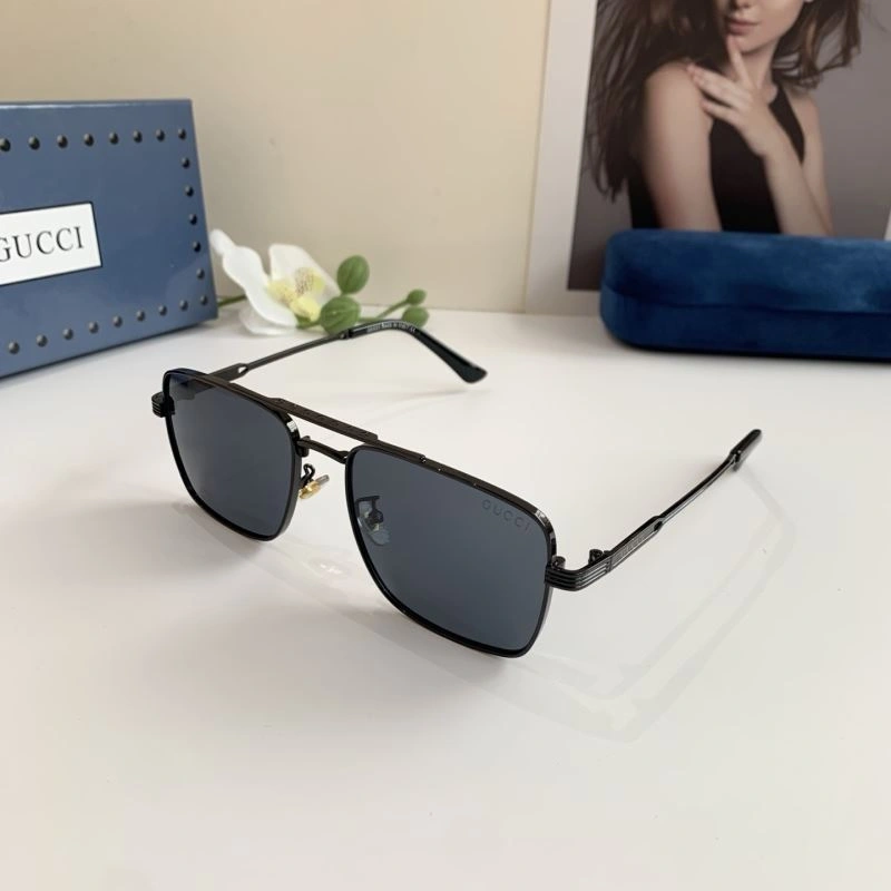 Gucci Sunglasses EyeCatching 279564