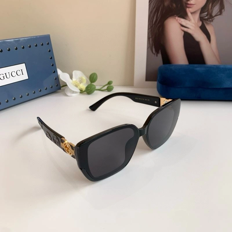 Comfortable Gucci Sunglasses 279543