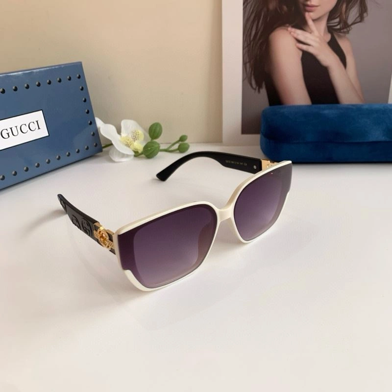 Gucci Sunglasses WaterResistant 279566