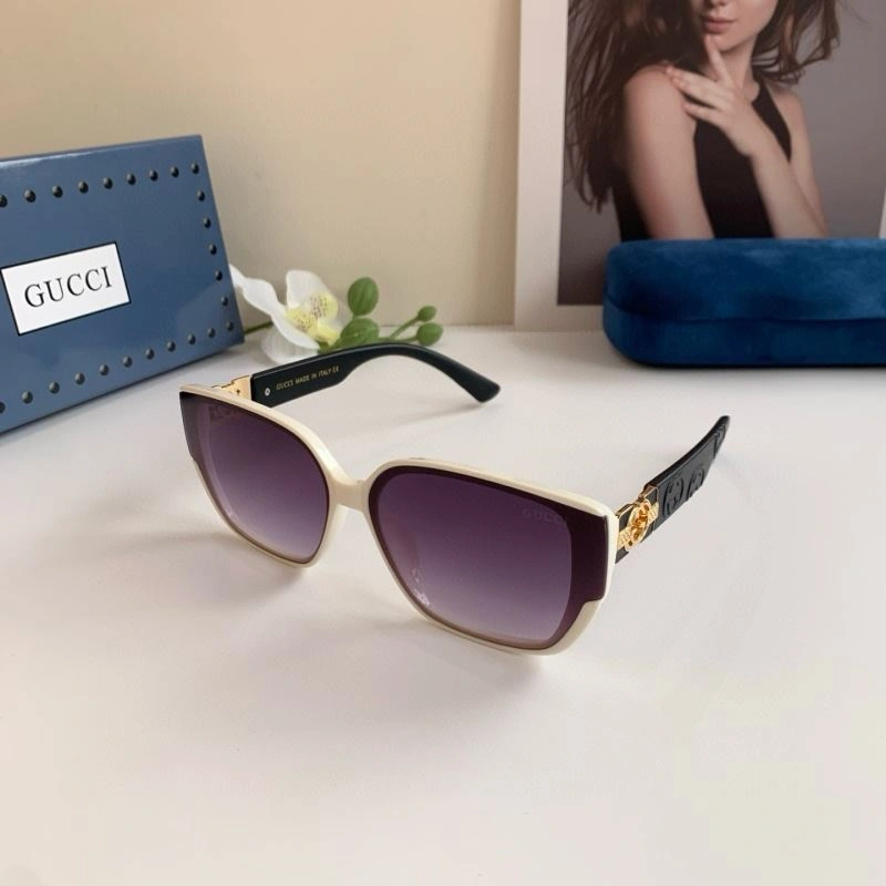 Gucci Sunglasses WaterResistant 279566