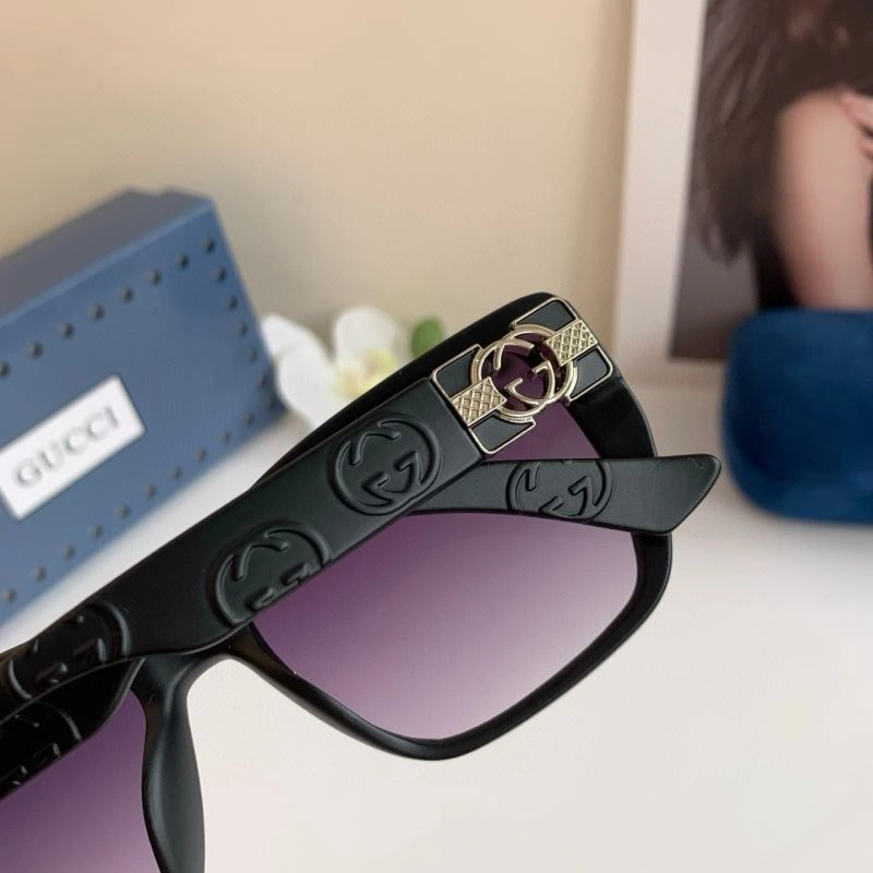 Gucci Sunglasses ComfortFit 279549