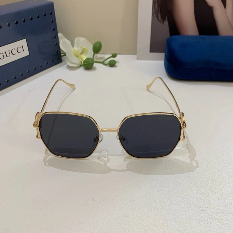 Fashionable Gucci Sunglasses 279550