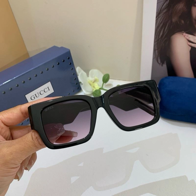 Gucci Sunglasses HighQuality 279557