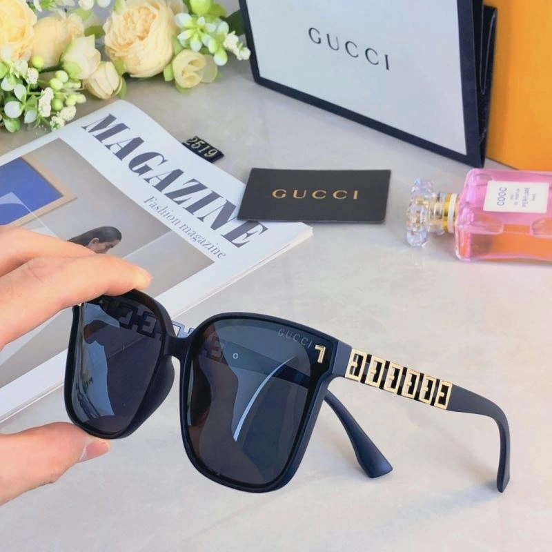 Resilient Gucci Sunglasses 279540