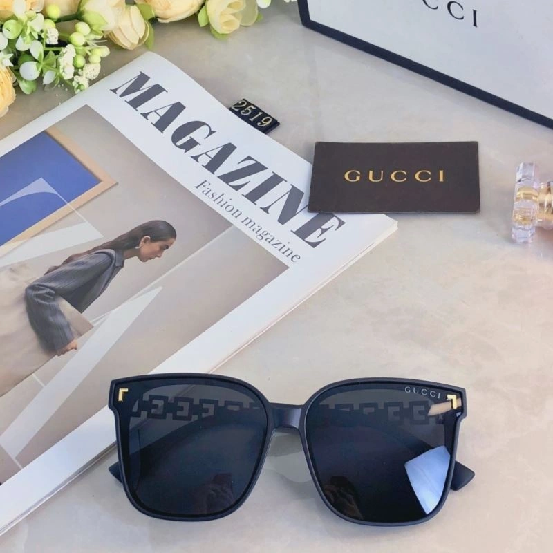 Resilient Gucci Sunglasses 279540
