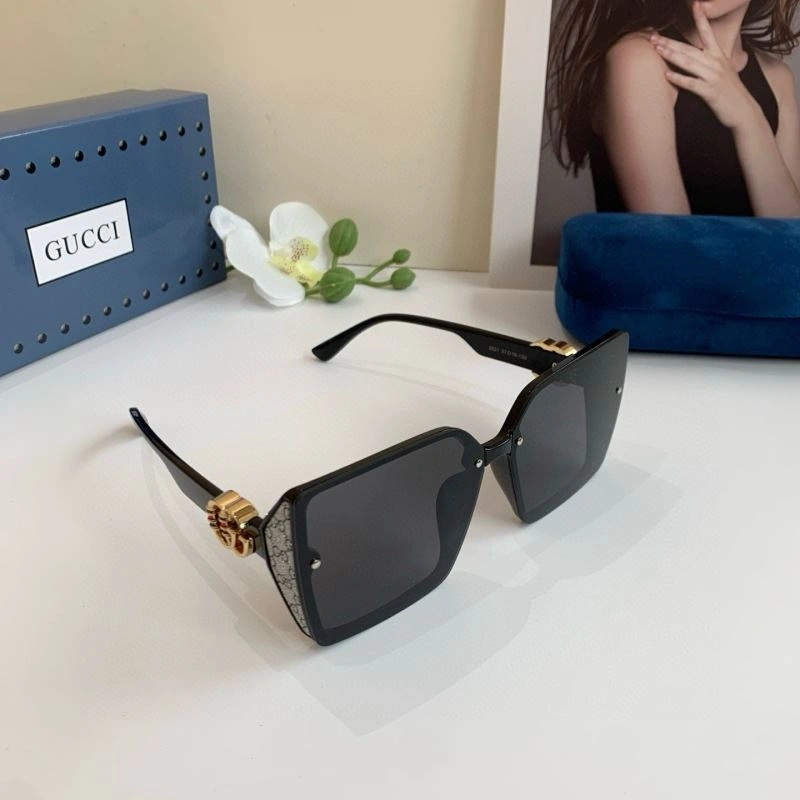 Stretchable Gucci Sunglasses 279539