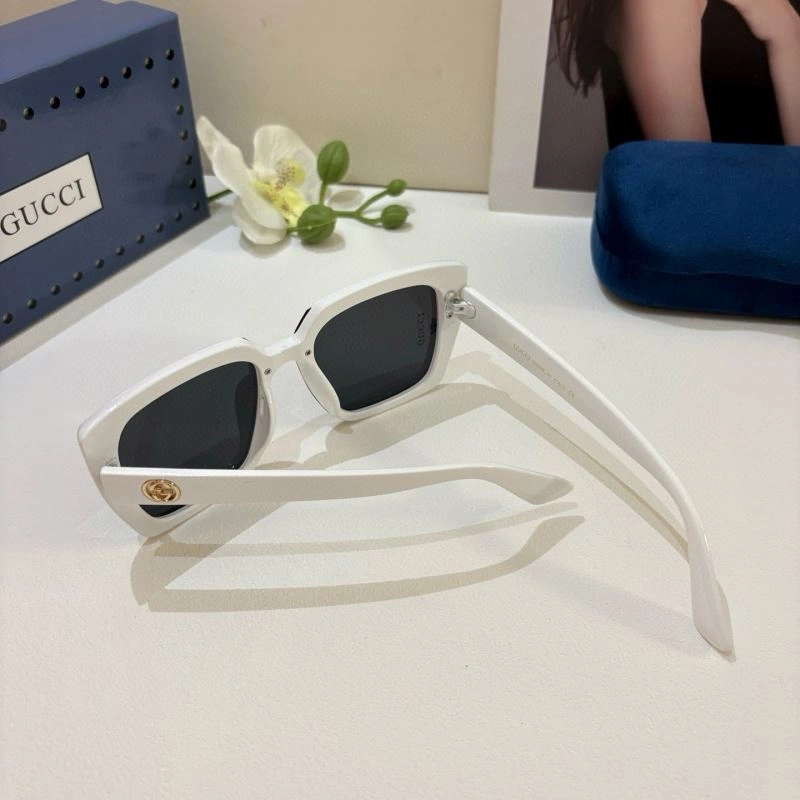 Fashionable Gucci Sunglasses 279535