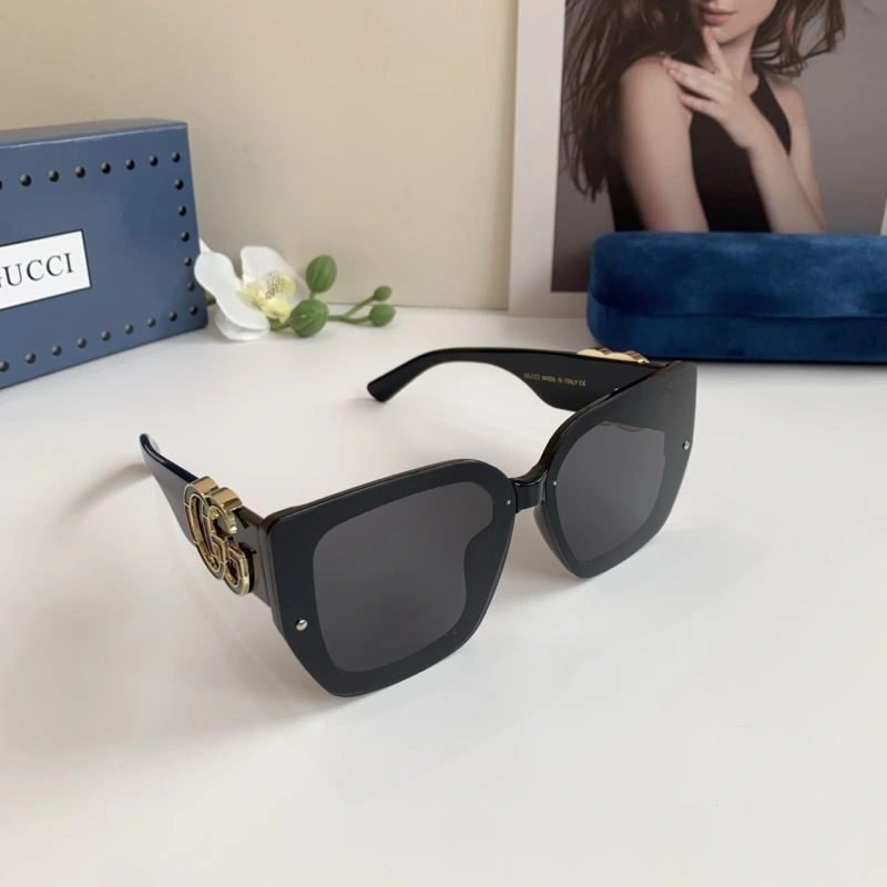 Gucci Sunglasses Durable 279531