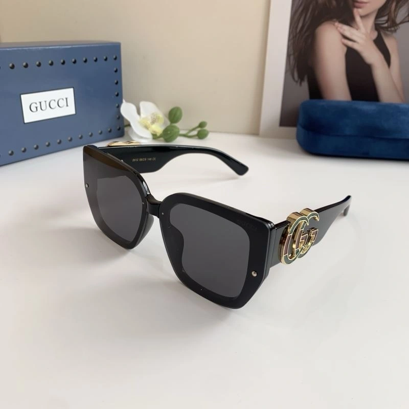 Gucci Sunglasses Durable 279531