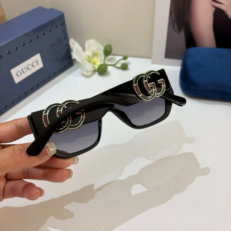 Supportive Gucci Sunglasses 279517