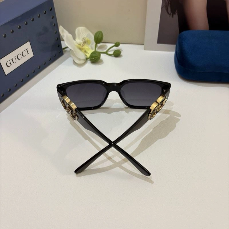 Supportive Gucci Sunglasses 279517