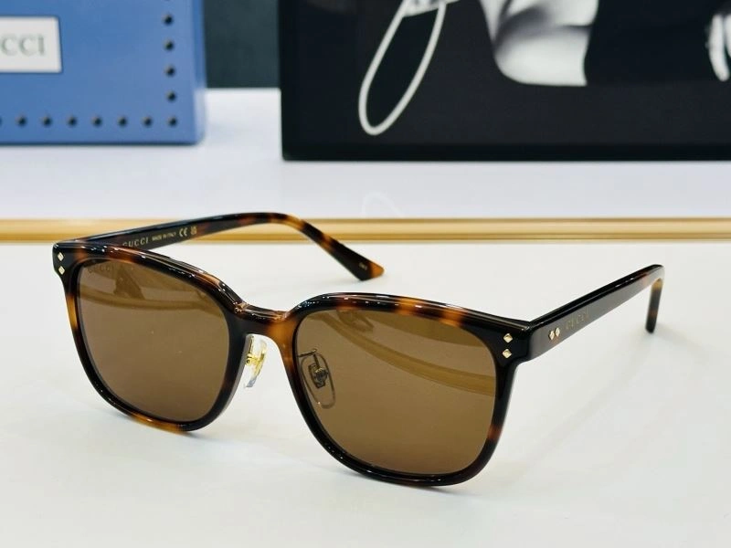 Gucci Sunglasses Timeless 279521