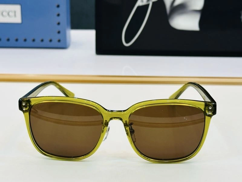 Gucci Sunglasses Timeless 279521