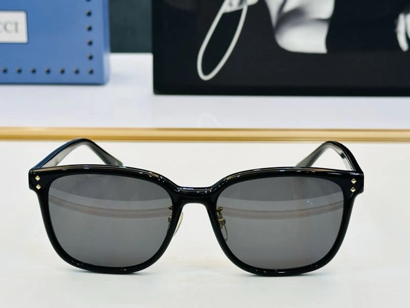 Gucci Sunglasses Timeless 279521