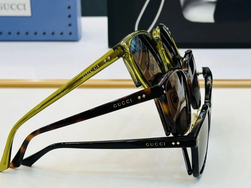 Gucci Sunglasses Timeless 279521