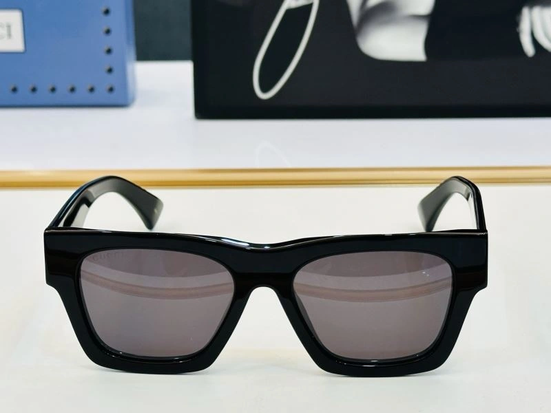 Gucci Sunglasses Colorful 279518