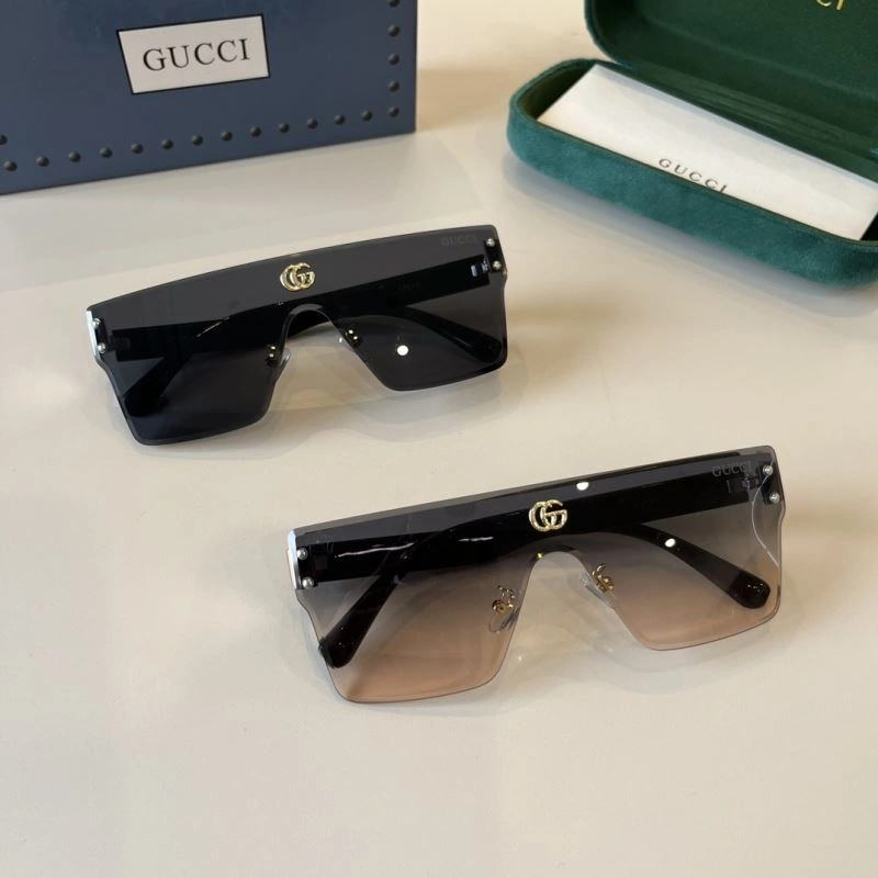 Gucci Sunglasses StreetReady 279505