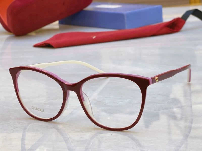 Minimalist Gucci Sunglasses 279525