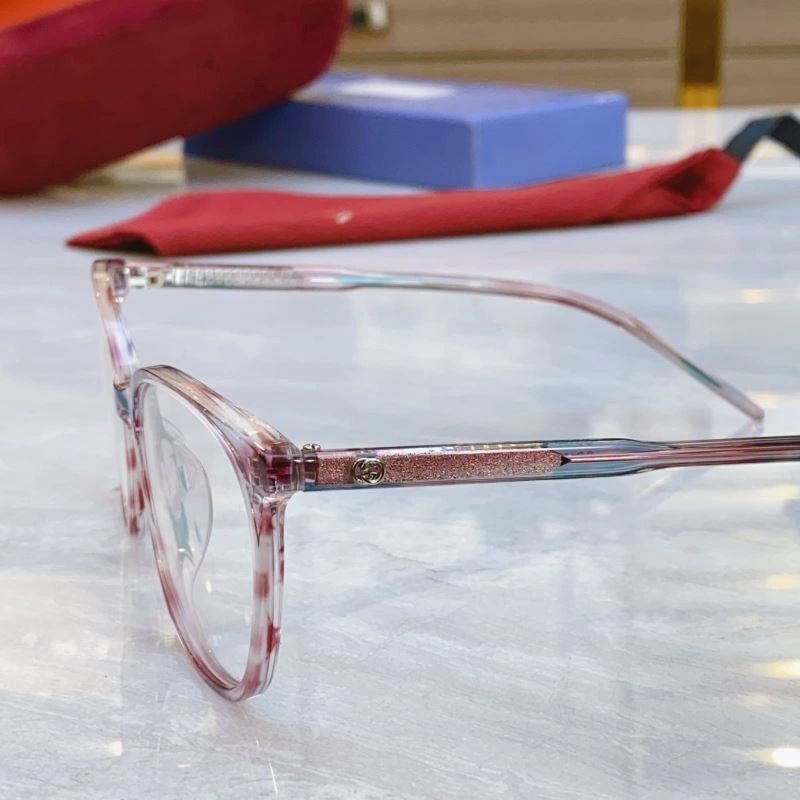 Minimalist Gucci Sunglasses 279525