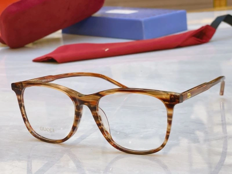 Gucci Sunglasses Versatile 279507